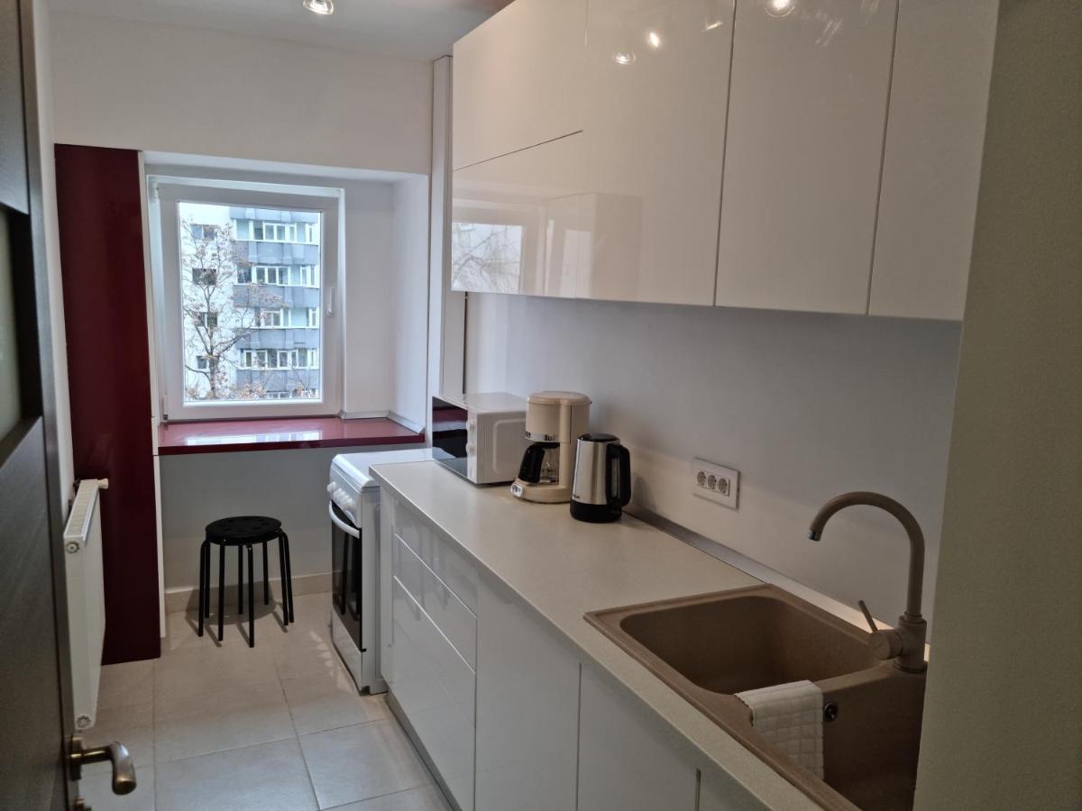 Timpuri Noi Studio Apartment Bucharest Luaran gambar